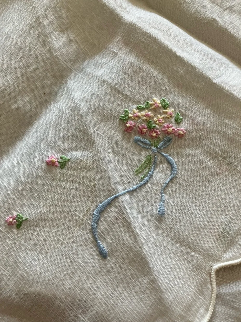 Vintage Dainty Dresser Scarfs